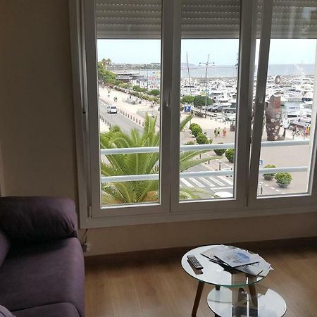 Apartament Marina Port كامبريلس المظهر الخارجي الصورة
