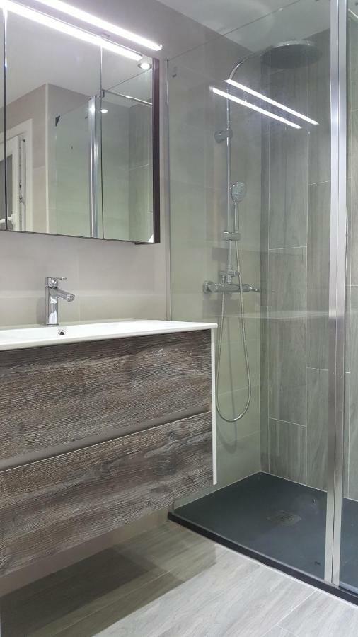Apartament Marina Port كامبريلس المظهر الخارجي الصورة