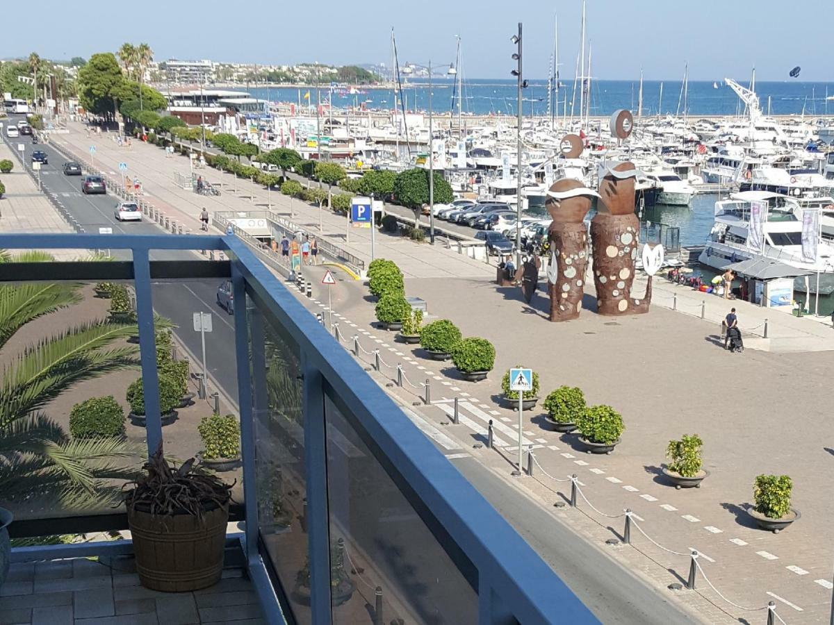 Apartament Marina Port كامبريلس المظهر الخارجي الصورة